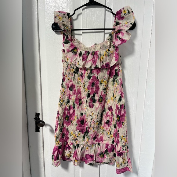 NWT Abercrombie & Fitch Off the shoulder pink floral smocked dress large Petite - Picture 4 of 8